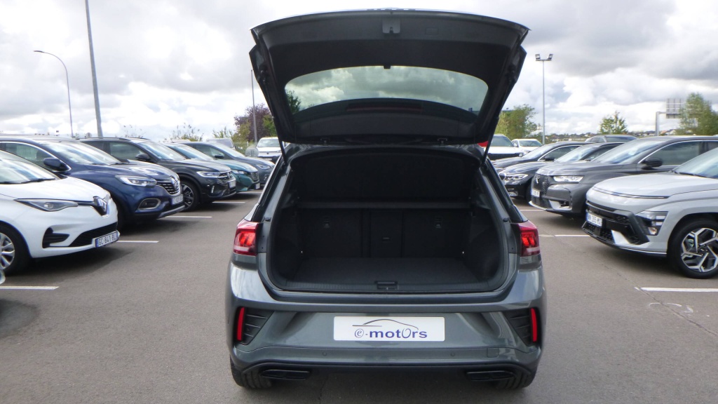 VOLKSWAGEN T-Roc R-Line Edition TSI 150 DSG7 R-LINE EDITION +JANTES 19