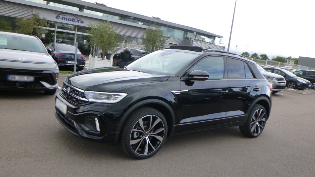 VOLKSWAGEN T-Roc R-Line Edition TSI 150 DSG7 R-LINE EDITION +JANTES 19
