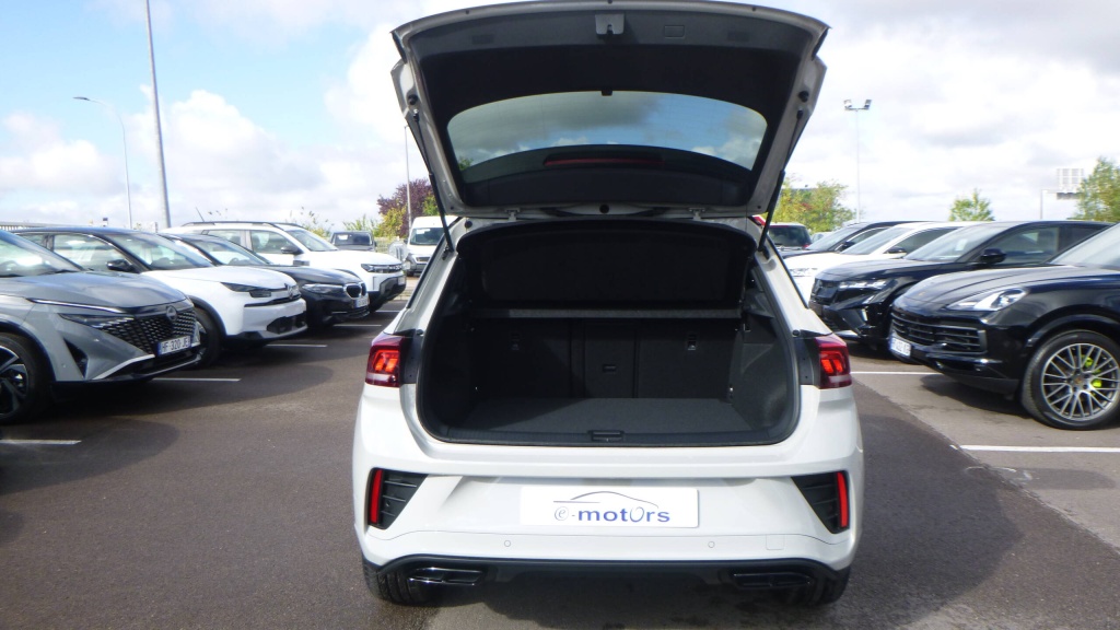 VOLKSWAGEN T-Roc R-Line Edition TSI 150 DSG7 R-LINE EDITION +JANTES 19