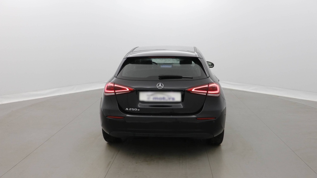 MERCEDES Classe A Style Line 250E 8G-DCT STYLE +GPS - ref: 5-1362377 - Photo 5