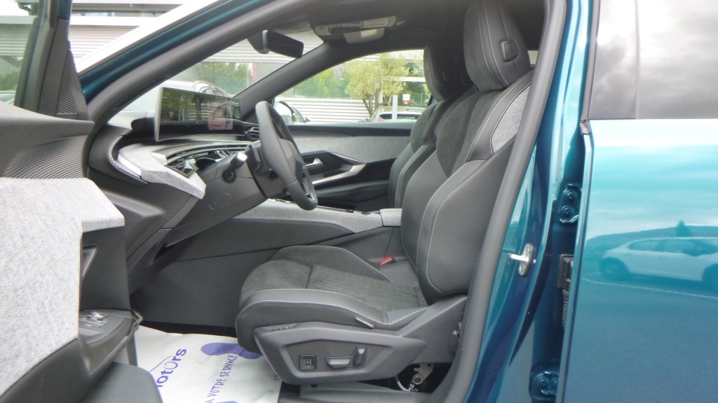 PEUGEOT 5008 GT HYBRID 145 E-DCS6 GT +PACK 360 - ref: 5-1363372 - Photo 16