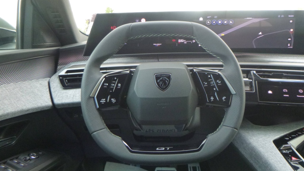 PEUGEOT 5008 GT HYBRID 145 E-DCS6 GT +PACK 360 - ref: 5-1363383 - Photo 14