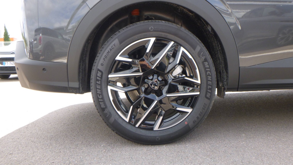 PEUGEOT 5008 GT HYBRID 145 E-DCS6 GT +PACK 360 - ref: 5-1363390 - Photo 11