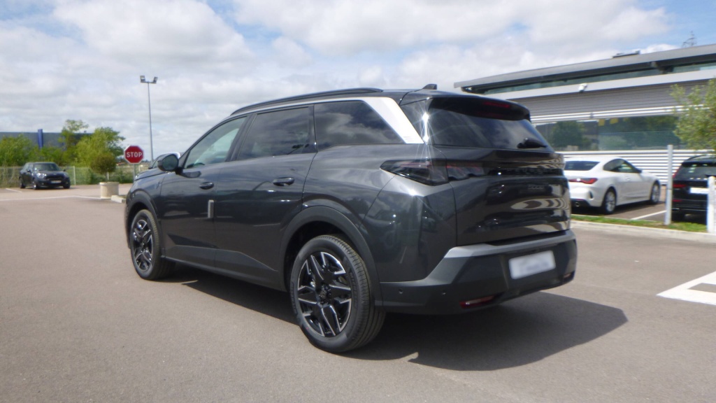 PEUGEOT 5008 GT HYBRID 145 E-DCS6 GT +PACK 360 - ref: 5-1363390 - Photo 7