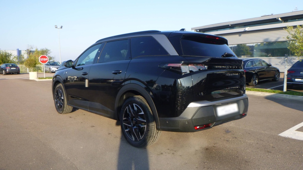 PEUGEOT 5008 GT HYBRID 145 E-DCS6 GT +TOIT OUVRANT +PACK 360 +PACK HIVER - ref: 5-1363393 - Photo 7