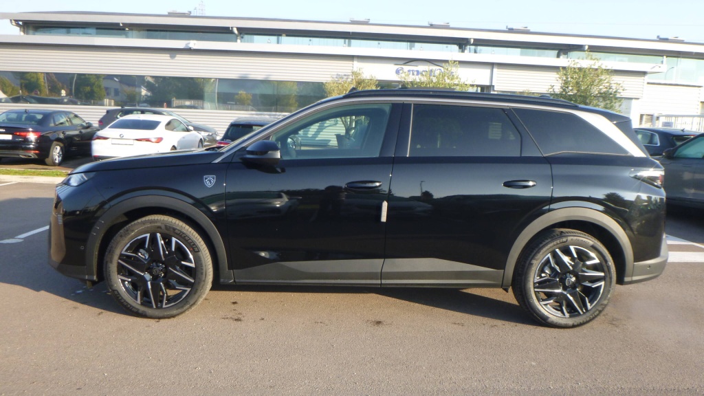 PEUGEOT 5008 GT HYBRID 145 E-DCS6 GT +TOIT OUVRANT +PACK 360 +PACK HIVER - ref: 5-1363397 - Photo 8