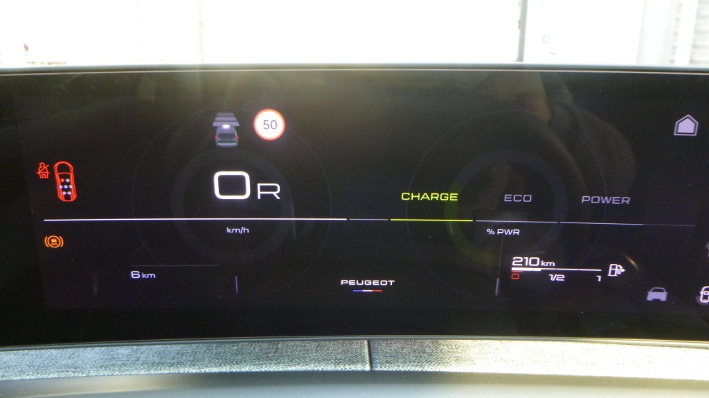 PEUGEOT 5008 GT HYBRID 145 E-DCS6 GT +TOIT OUVRANT +PACK 360 - ref: 5-1363403 - Photo 14