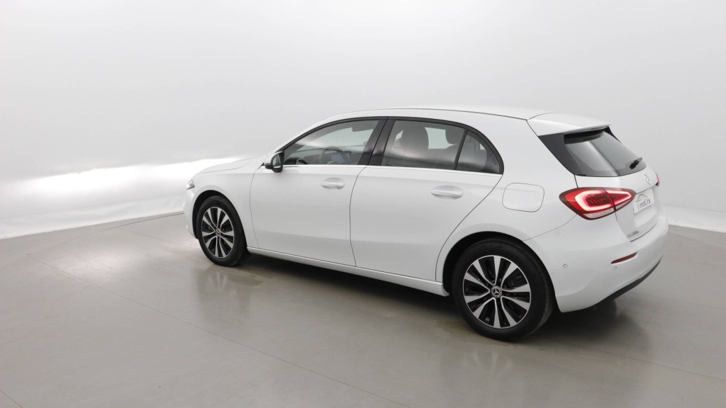 MERCEDES Classe A Style Line 250E 8G-DCT STYLE +GPS - ref: 5-1365572 - Photo 4