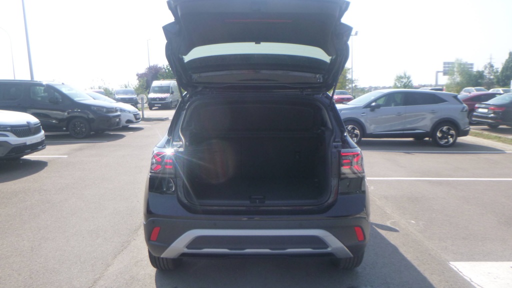 VOLKSWAGEN T-Cross Life 1.0 TSI 116 START/STOP DSG7 LIFE - ref: 5-1366059 - Photo 18