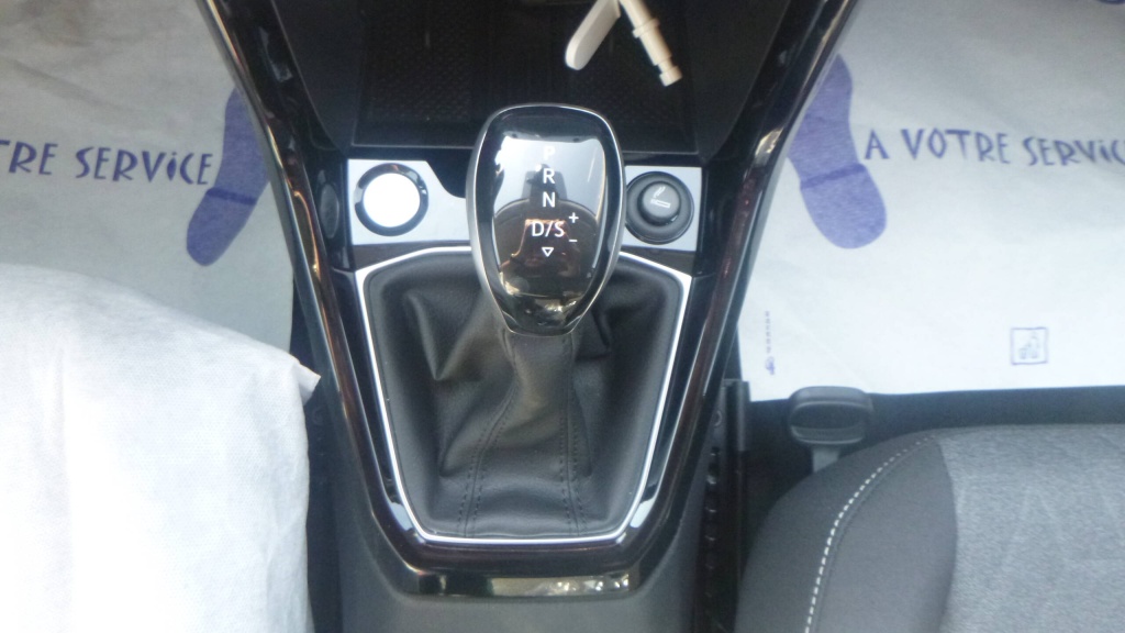 VOLKSWAGEN T-Cross Life 1.0 TSI 116 START/STOP DSG7 LIFE - ref: 5-1366059 - Photo 19