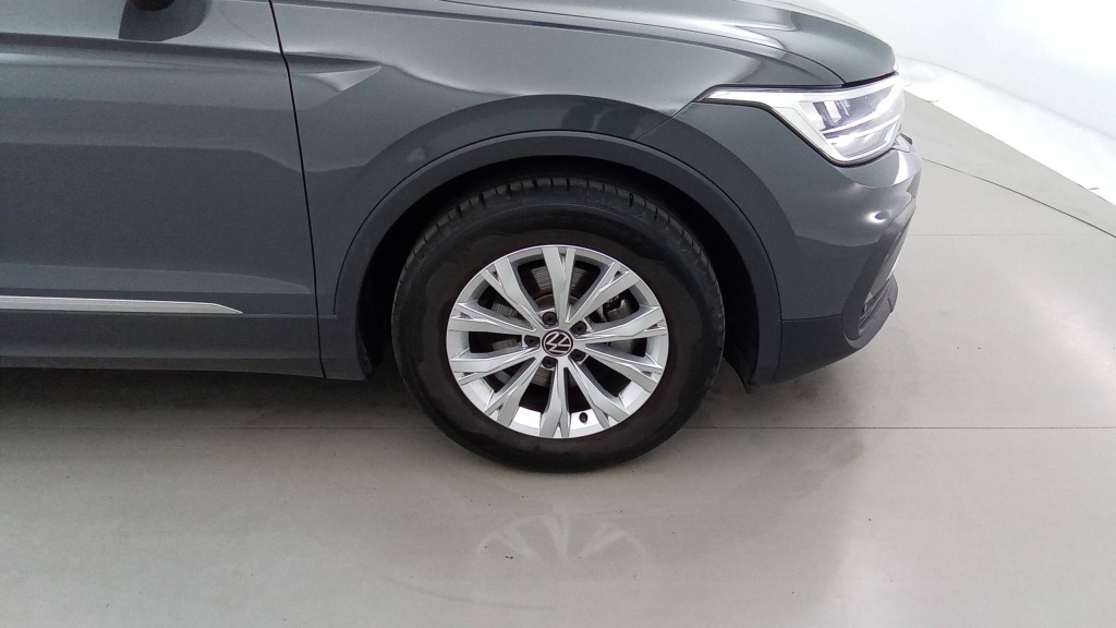 VOLKSWAGEN Tiguan Life 1.5 TSI 150 DSG7 LIFE +GPS - ref: 5-1366741 - Photo 11