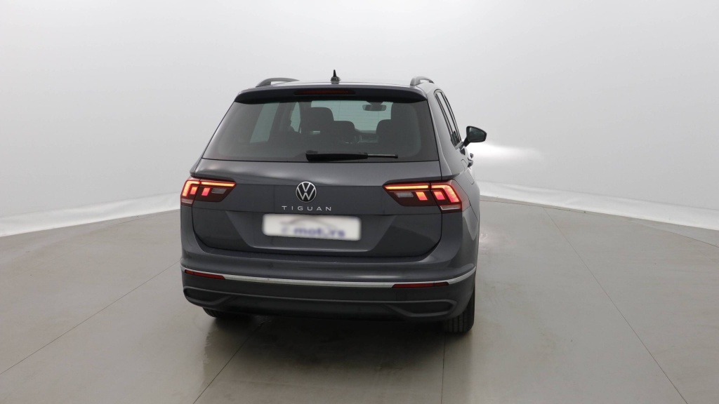 VOLKSWAGEN Tiguan Life 1.5 TSI 150 DSG7 LIFE +GPS - ref: 5-1366741 - Photo 5