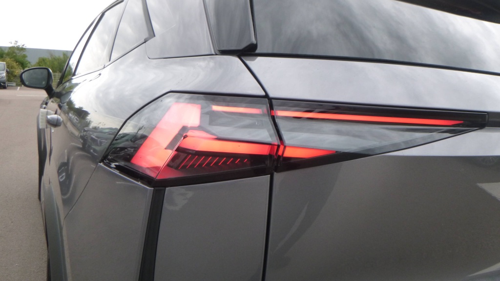 RENAULT Symbioz Iconic E-TECH FULL HYBRID 145 ICONIC +HARMAN KARDON - ref: 5-1366762 - Photo 10