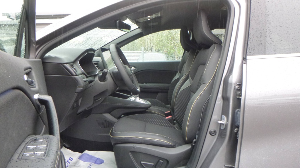 RENAULT Symbioz Iconic E-TECH FULL HYBRID 145 ICONIC +HARMAN KARDON - ref: 5-1366762 - Photo 16