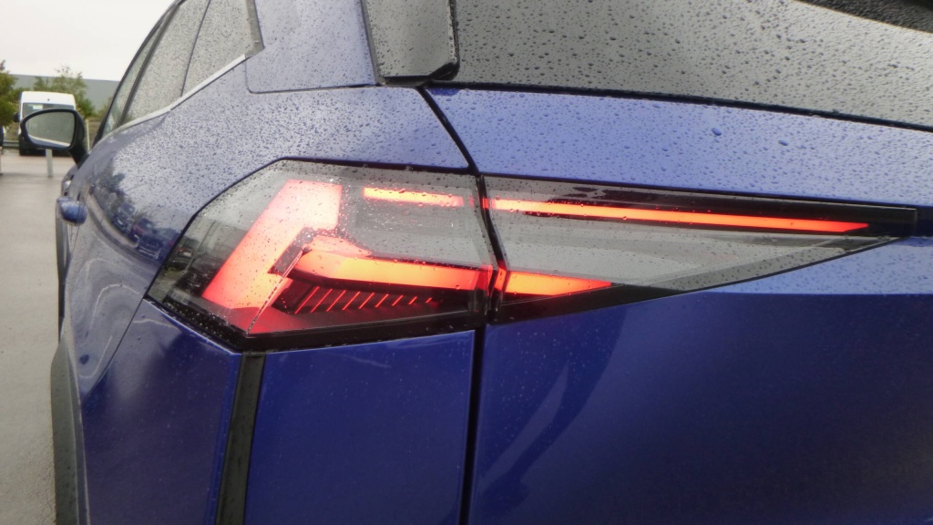 RENAULT Symbioz Techno E-TECH FULL HYBRID 145 TECHNO +HAYON MOTORISE - ref: 5-1366786 - Photo 10