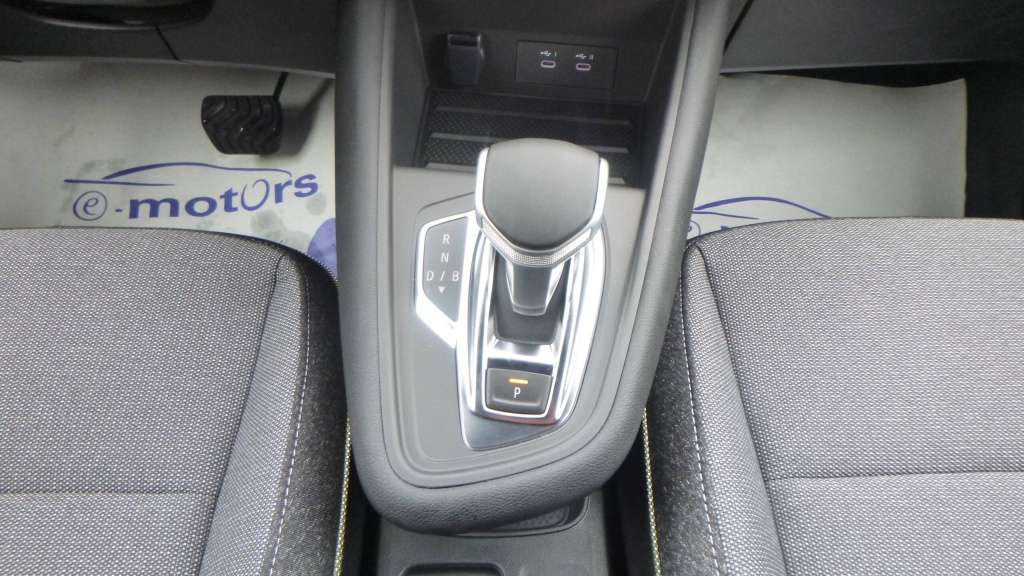 RENAULT Symbioz Techno E-TECH FULL HYBRID 145 TECHNO +HAYON MOTORISE - ref: 5-1366786 - Photo 19