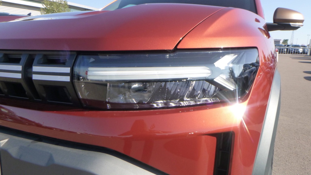 DACIA Duster Extreme HYBRID 140 EXTREME +SIEGES AVANT CHAUFFANTS - ref: 5-1366959 - Photo 9