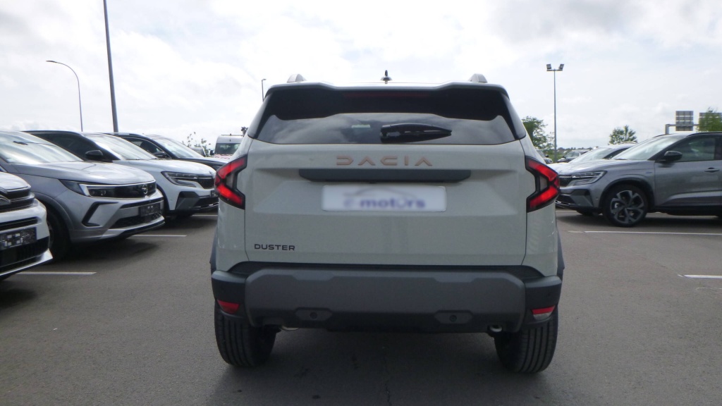 DACIA Duster Extreme HYBRID 140 EXTREME +PACK CITY +PACK COLD +PACK TECHNO - ref: 5-1366972 - Photo 6