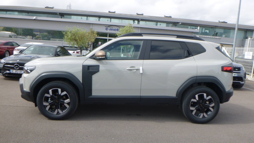 DACIA Duster Extreme HYBRID 140 EXTREME +PACK CITY +PACK COLD +PACK TECHNO - ref: 5-1366972 - Photo 8