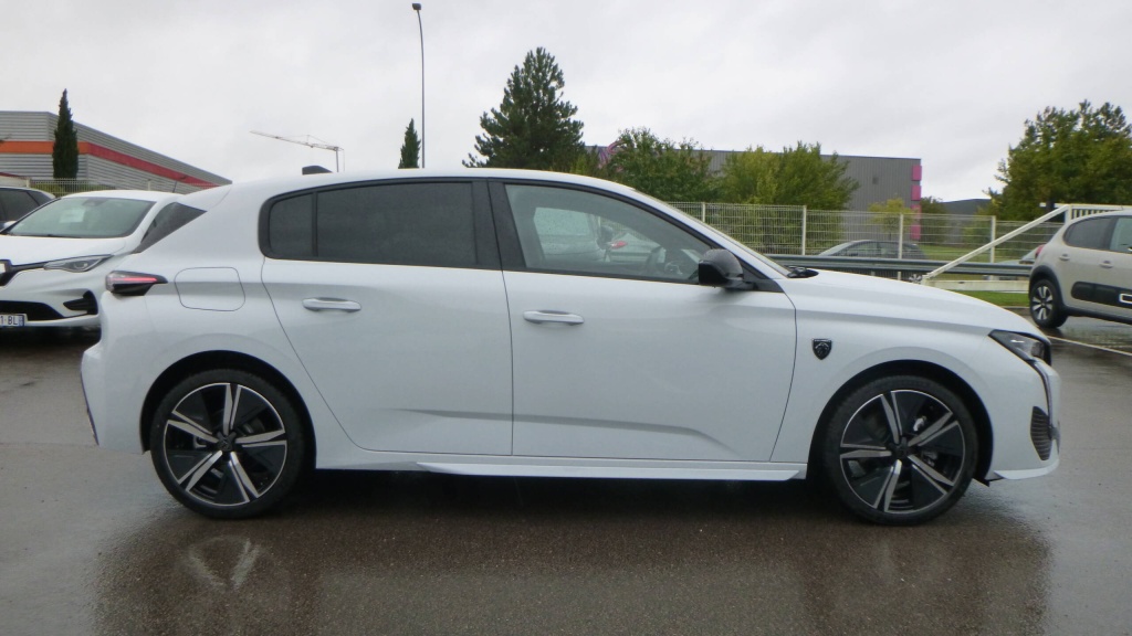 PEUGEOT 308 GT BLUEHDI 130 S&S EAT8 GT - ref: 5-1367383 - Photo 4