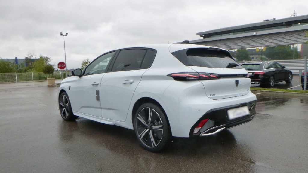 PEUGEOT 308 GT BLUEHDI 130 S&S EAT8 GT - ref: 5-1367384 - Photo 7