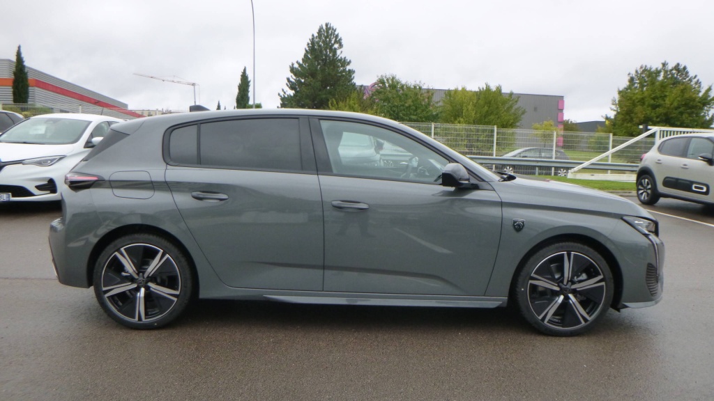 PEUGEOT 308 GT BLUEHDI 130 S&S EAT8 GT - ref: 5-1367386 - Photo 4