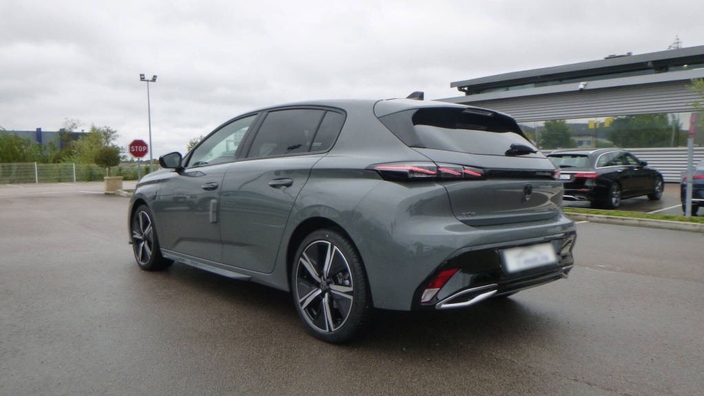 PEUGEOT 308 GT BLUEHDI 130 S&S EAT8 GT - ref: 5-1367386 - Photo 7
