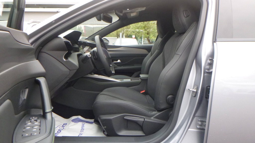 PEUGEOT 308 GT BLUEHDI 130 S&S EAT8 GT - ref: 5-1367392 - Photo 16