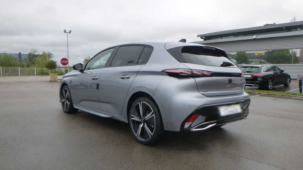 PEUGEOT 308 GT BLUEHDI 130 S&S EAT8 GT - ref: 5-1367392 - Photo 7