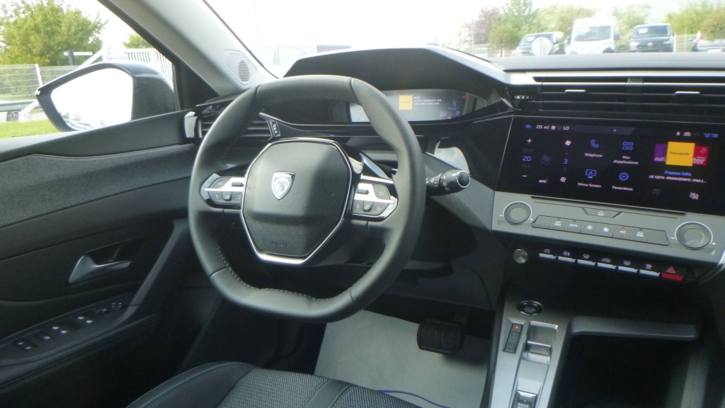 PEUGEOT 308 Allure BLUEHDI 130 EAT8 ALLURE - ref: 5-1367406 - Photo 15