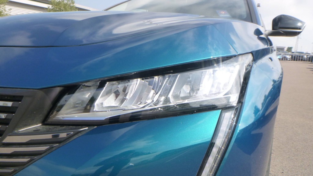 PEUGEOT 308 Allure BLUEHDI 130 EAT8 ALLURE - ref: 5-1367406 - Photo 9