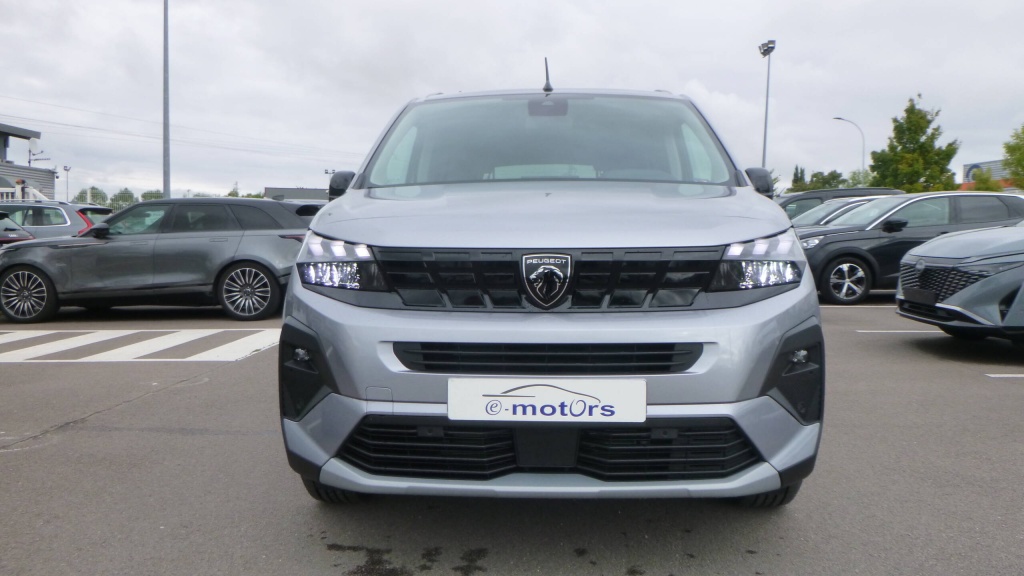 PEUGEOT Rifter GT M BLUEHDI 130 EAT8 GT 5PL +GPS +ACCES MAINS LIBRES - ref: 5-1370413 - Photo 2
