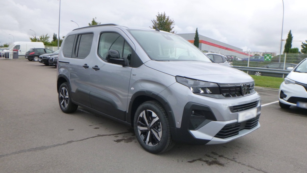 PEUGEOT Rifter GT M BLUEHDI 130 EAT8 GT 5PL +GPS +ACCES MAINS LIBRES - ref: 5-1370413 - Photo 3