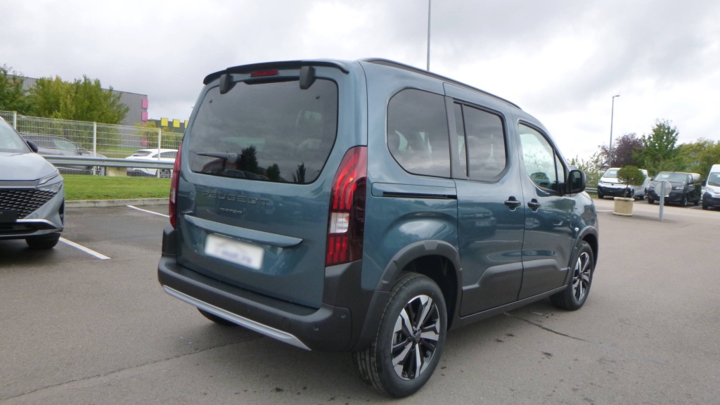 PEUGEOT Rifter GT M BLUEHDI 130 EAT8 GT 5PL +GPS +ACCES MAINS LIBRES - ref: 5-1370416 - Photo 5