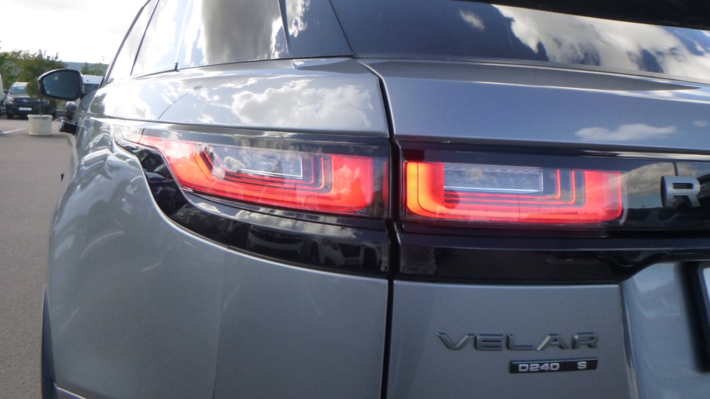 LAND ROVER Range Rover Velar S R-Dynamic 2.0L D240 BVA - S R-DYNAMIC - ref: 5-1370612 - Photo 10