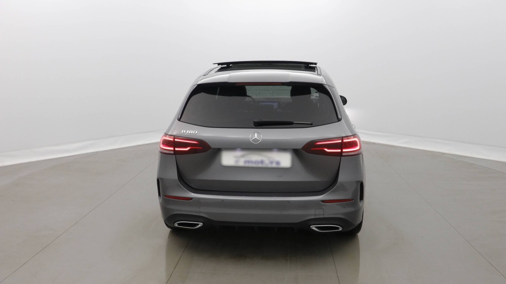 MERCEDES Classe B AMG Line 180 7G-DCT - AMG LINE - ref: 5-1370657 - Photo 5