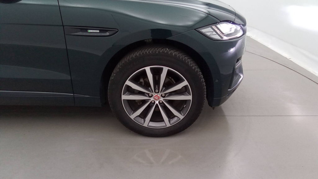 JAGUAR F-PACE R-Sport 2.0 D - 180 CH  AWD BVA8 - R-SPORT - ref: 5-1370666 - Photo 11