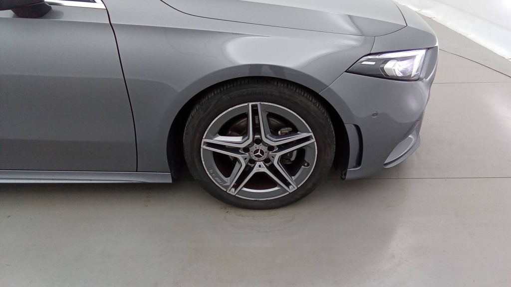 MERCEDES Classe A AMG Line 180 7G-DCT AMG LINE +TOIT - ref: 5-1370750 - Photo 11