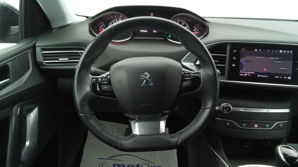 PEUGEOT 308 Allure PURETECH 130 ALLURE +ACC - ref: 5-1370940 - Photo 13