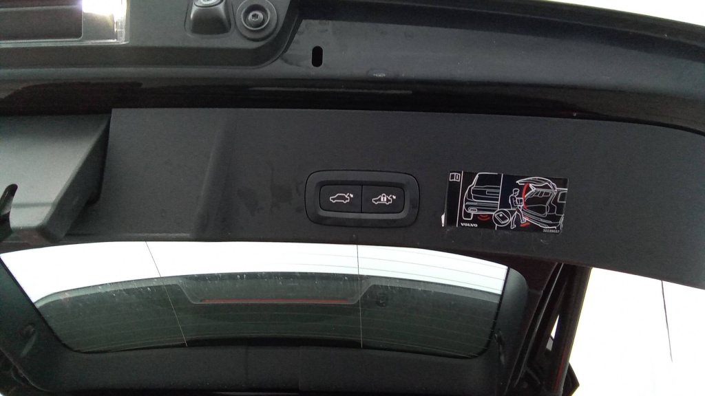 VOLVO XC40 Inscription T4 RECHARGE 129+82 DCT7 INSCRIPTION +PDC AV - ref: 5-1371380 - Photo 14