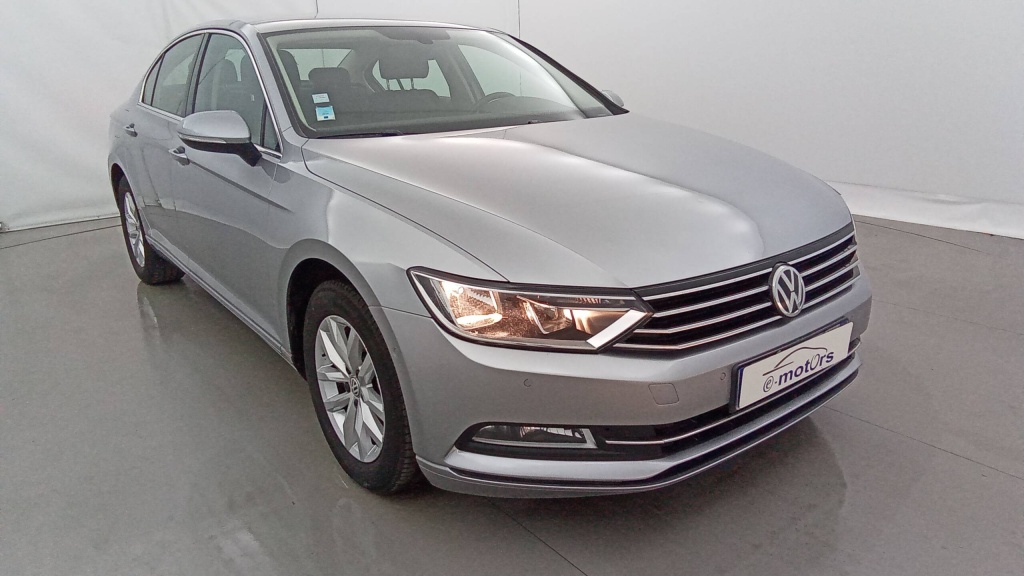 VOLKSWAGEN Passat Confortline 2.0 TDI 150 DSG7 CONFORTLINE +GPS +CAMERA - ref: 5-1371645 - Photo 9
