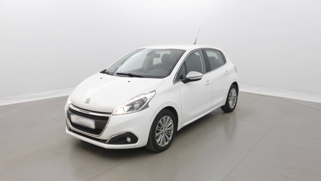 PEUGEOT 208 Allure 1.2 PURETECH 110 ALLURE - ref: 5-1372186 - Photo 15