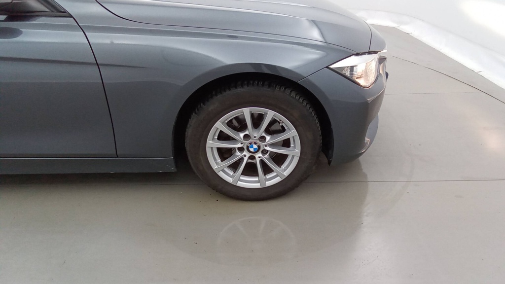 BMW Serie 3 Lounge 316I 136 CH 134 G - LOUNGE - ref: 5-1372304 - Photo 11