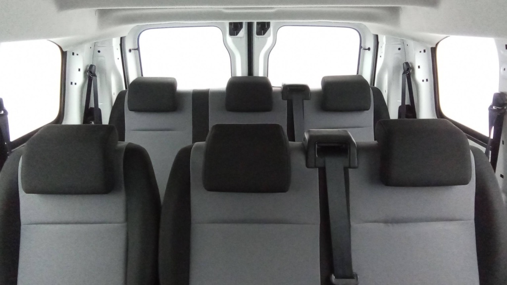 PEUGEOT Expert Combi Expert Compact BlueHDi 120 8 Places EXPERT COMPACT BLUEHDI 120 8 PLACES - ref: 5-1372426 - Photo 12