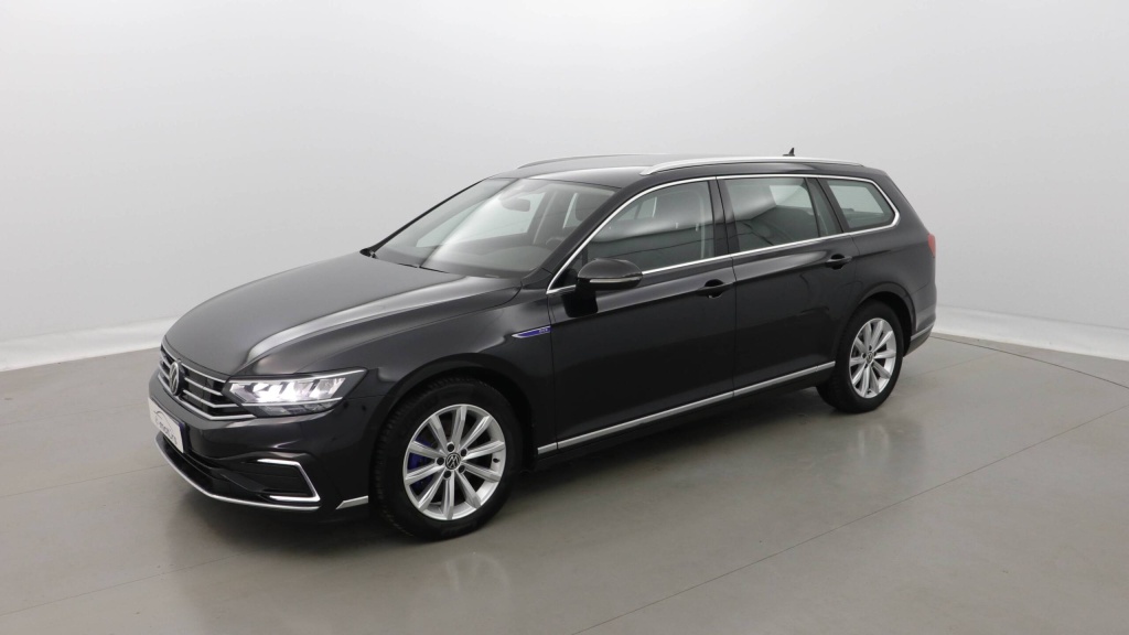 VOLKSWAGEN Passat SW GTE 1.4 TSI HYBRIDE RECHARGE DSG6 GTE - ref: 5-1372699 - Photo 18