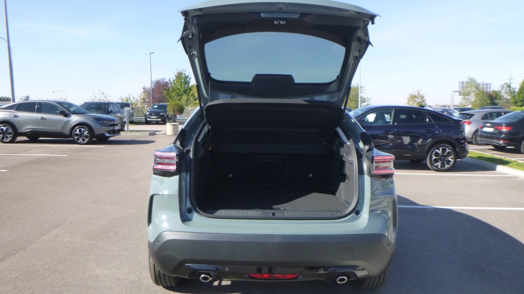 CITROEN C4 Max HYBRIDE 145 E-DCS6 MAX +PACK TECHNO  - ref: 5-1373234 - Photo 18