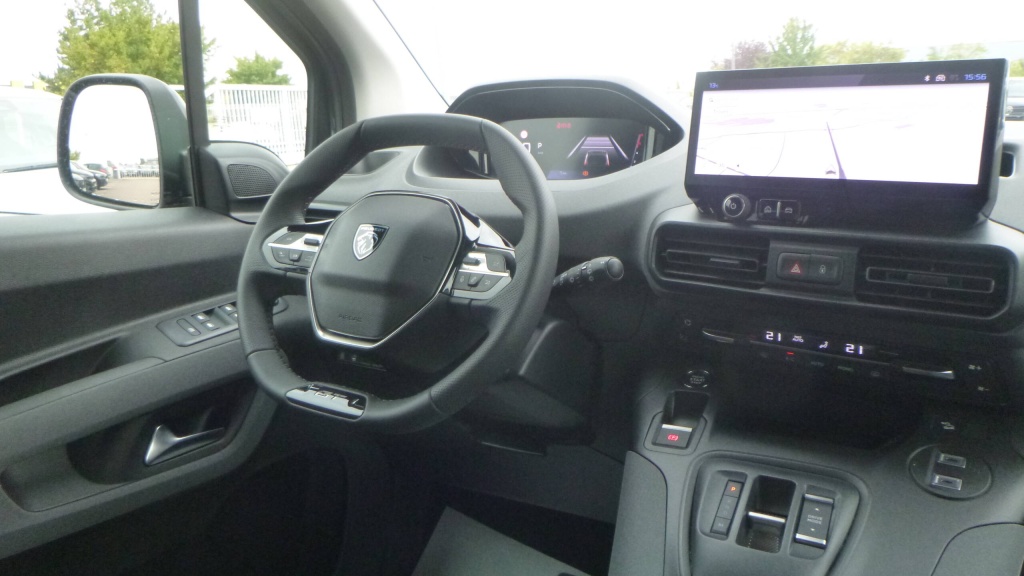 PEUGEOT Rifter GT M BLUEHDI 130 EAT8 GT 5PL +GPS +ACCES MAINS LIBRES - ref: 5-1373323 - Photo 15
