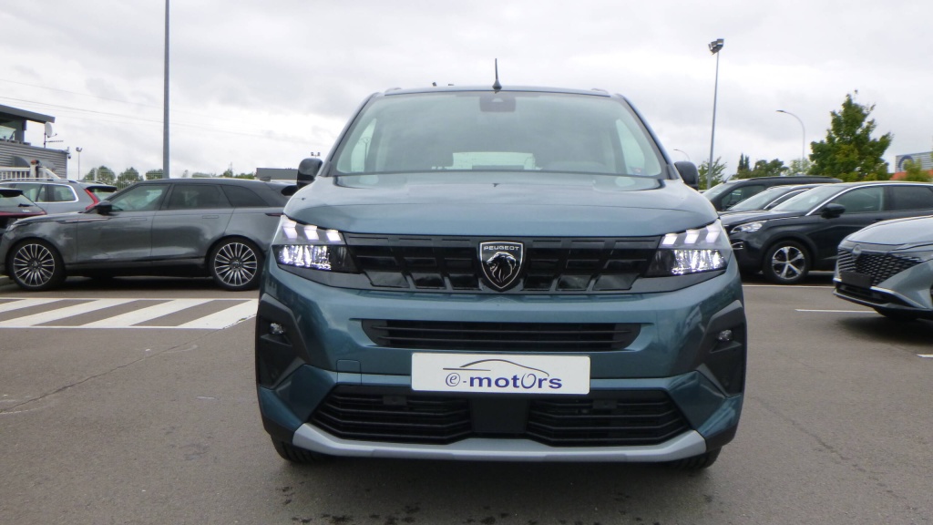 PEUGEOT Rifter GT M BLUEHDI 130 EAT8 GT 5PL +GPS +ACCES MAINS LIBRES - ref: 5-1373323 - Photo 2