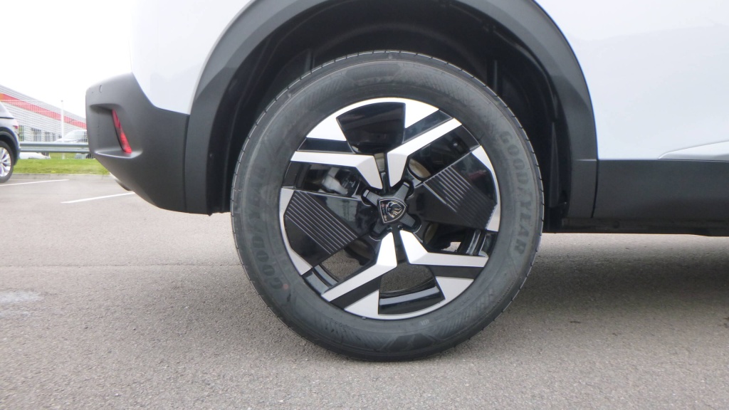 PEUGEOT 2008 Allure 100 S&S ALLURE - ref: 5-1373587 - Photo 11