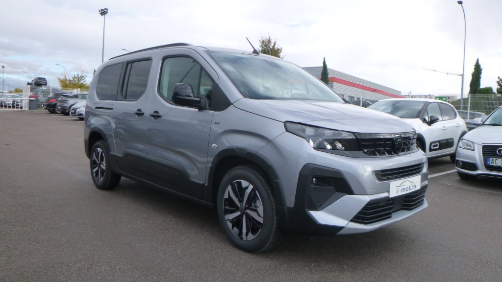 PEUGEOT Rifter GT XL BLUEHDI 130 EAT8 GT 7PL +GPS +ACCES MAINS LIBRES - ref: 5-1373644 - Photo 3